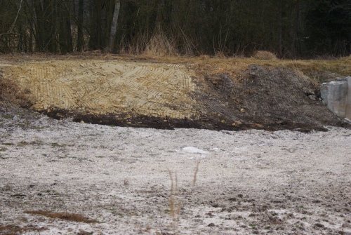 Oprava hráze rybníčku v Pořičí 02.14.004